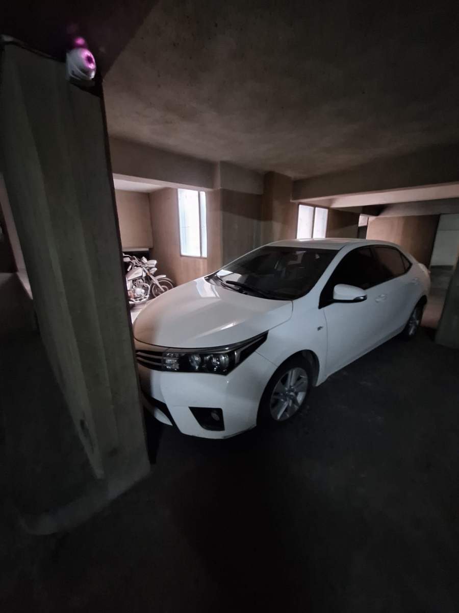 Departamento con cochera en venta