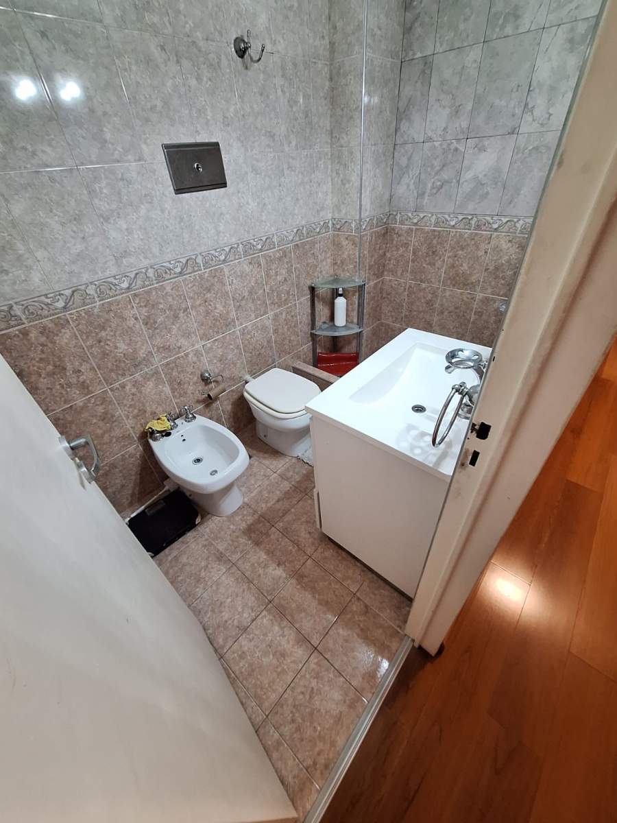 Departamento con cochera en venta