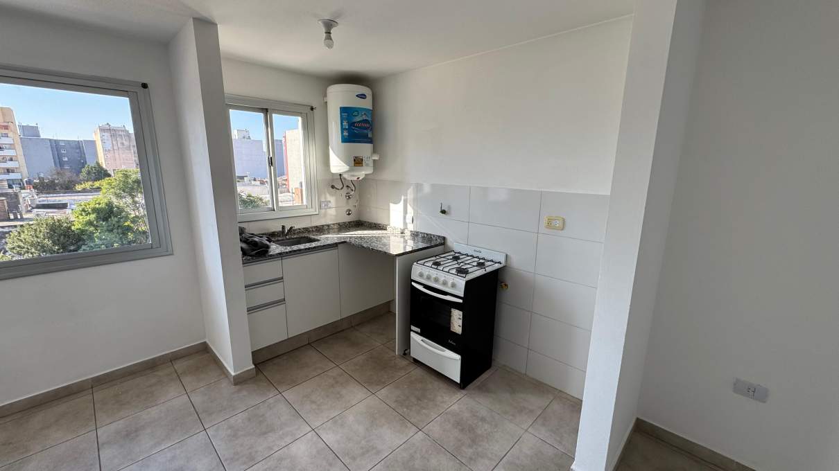 DEPTO- COFICO - 1 DORM C BALCON. EXC. UBICACIÓN!!