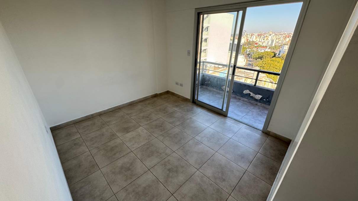 DEPTO- COFICO - 1 DORM C BALCON. EXC. UBICACIÓN!!