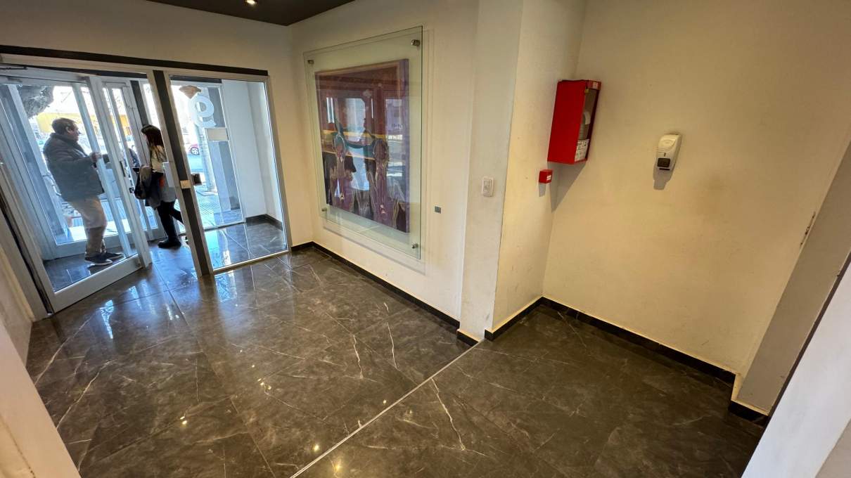 DEPTO- COFICO - 1 DORM C BALCON. EXC. UBICACIÓN!!