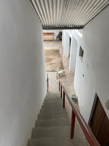 Venta Casa 8 Dormitorios Embalse Con Cochera