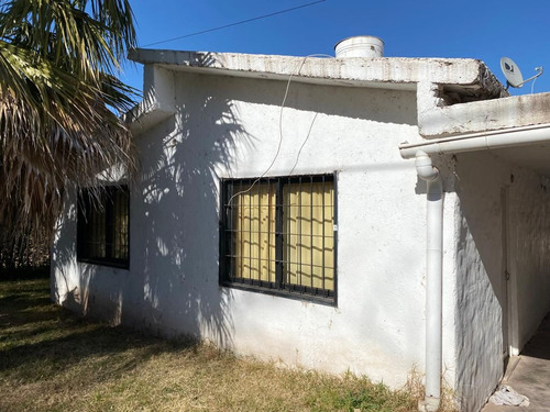 Venta Casa 2 Dormitorios Villa Del Dique Con Cochera