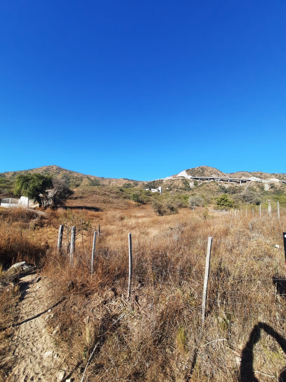 vendo lote en las jarillas
