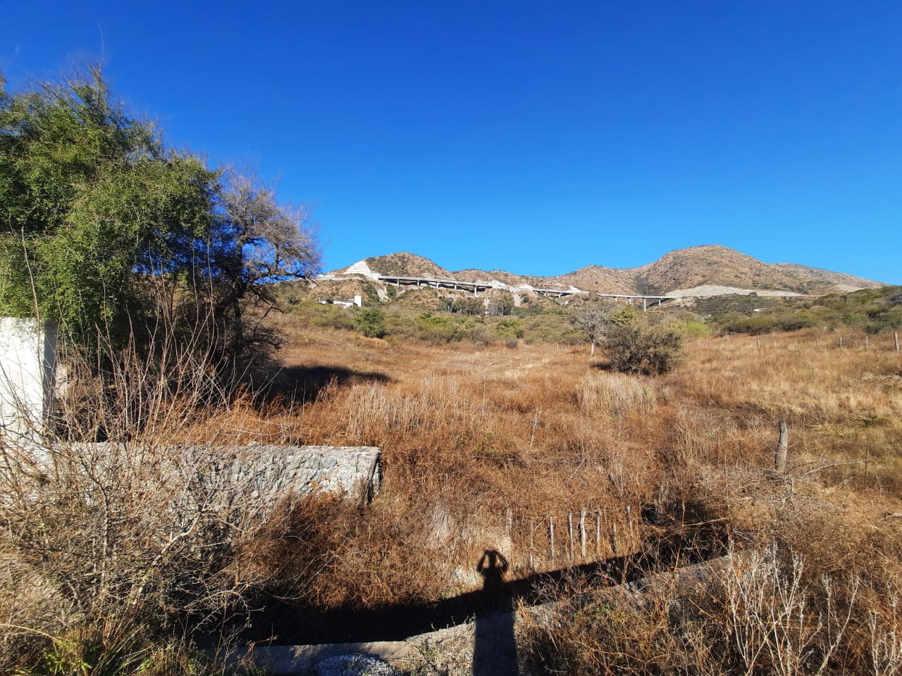 vendo lote en las jarillas