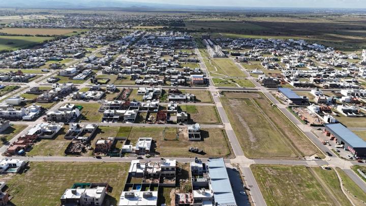 2 Lotes en Docta Urbanizacion, en Desarollo con Escritura.