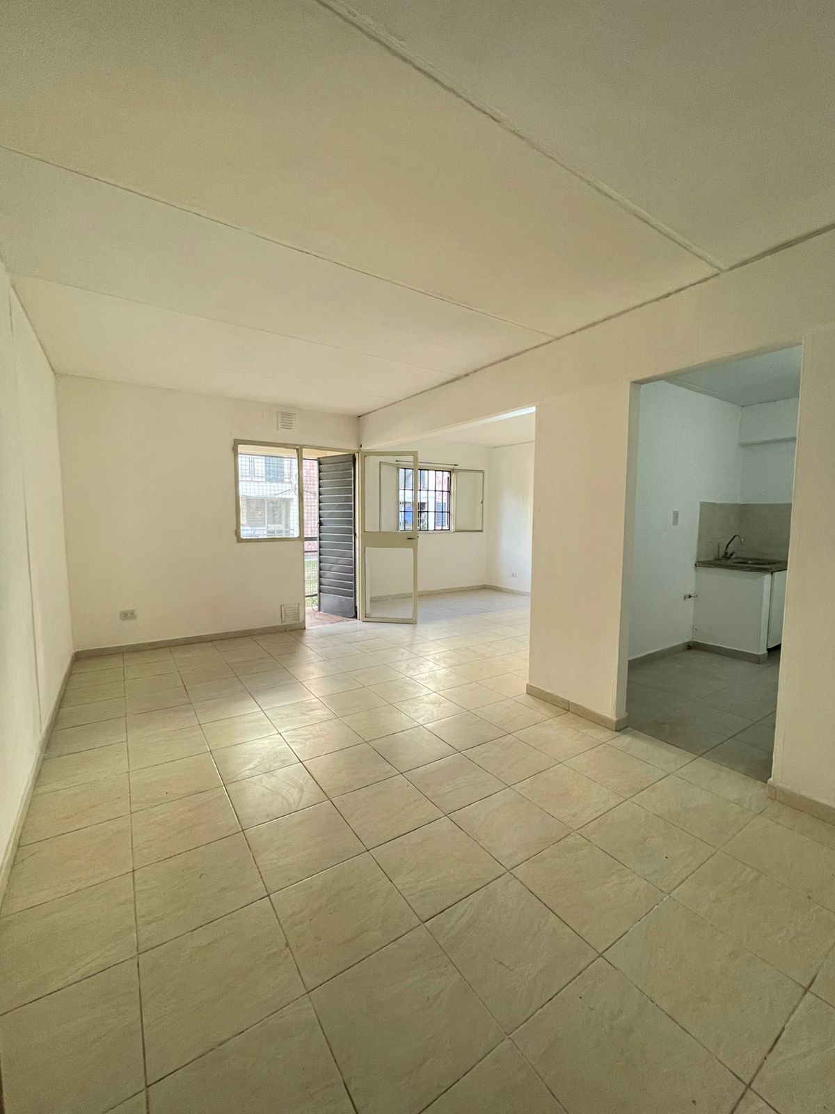 DEPTO 3 DOR - ALTO ALBERDI - MONTEVIDEO 2300
