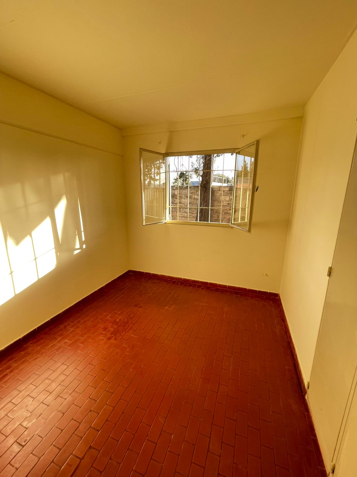 DEPTO 2 DOR - ALTO ALBERDI - MONTEVIDEO 2300