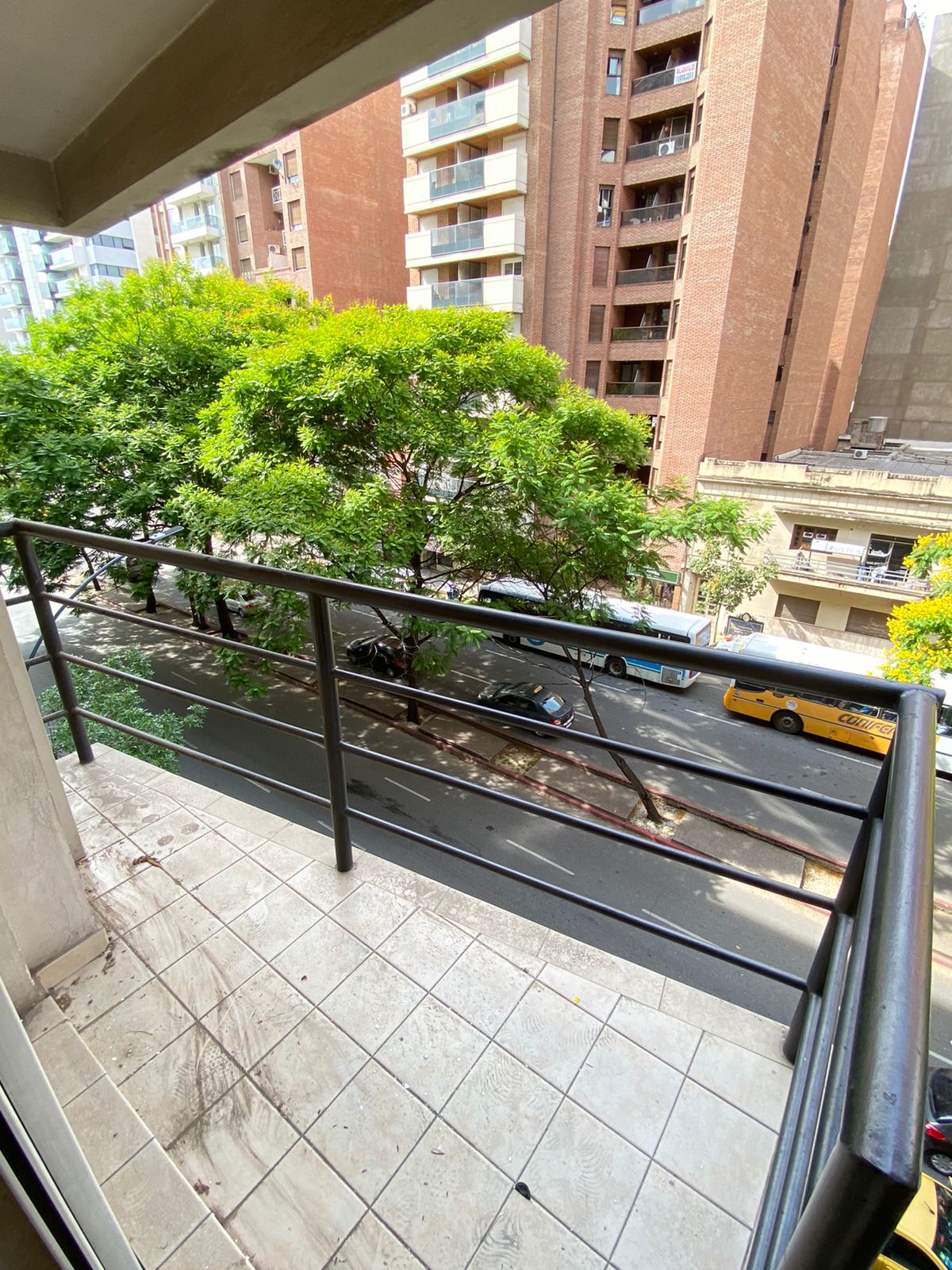 EXTERNO CON BALCON - NUEVA CBA - ILLIA 625