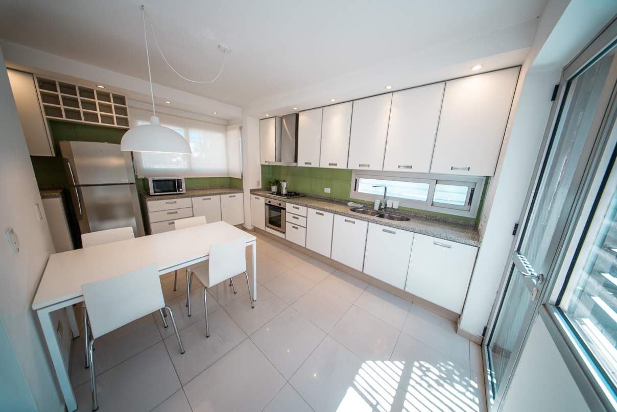 Casa en Venta APTO CREDITO  3 Dormitorios  3 Baños