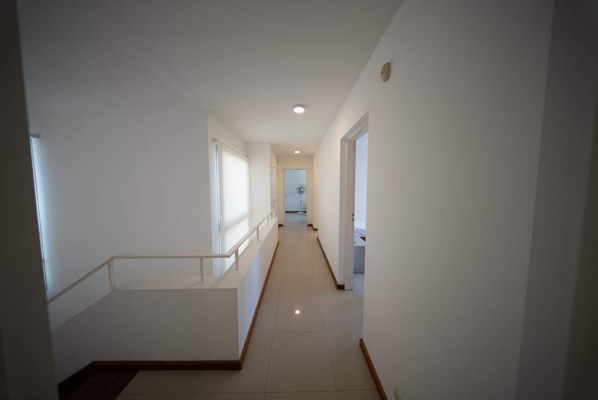 Casa en Venta APTO CREDITO  3 Dormitorios  3 Baños