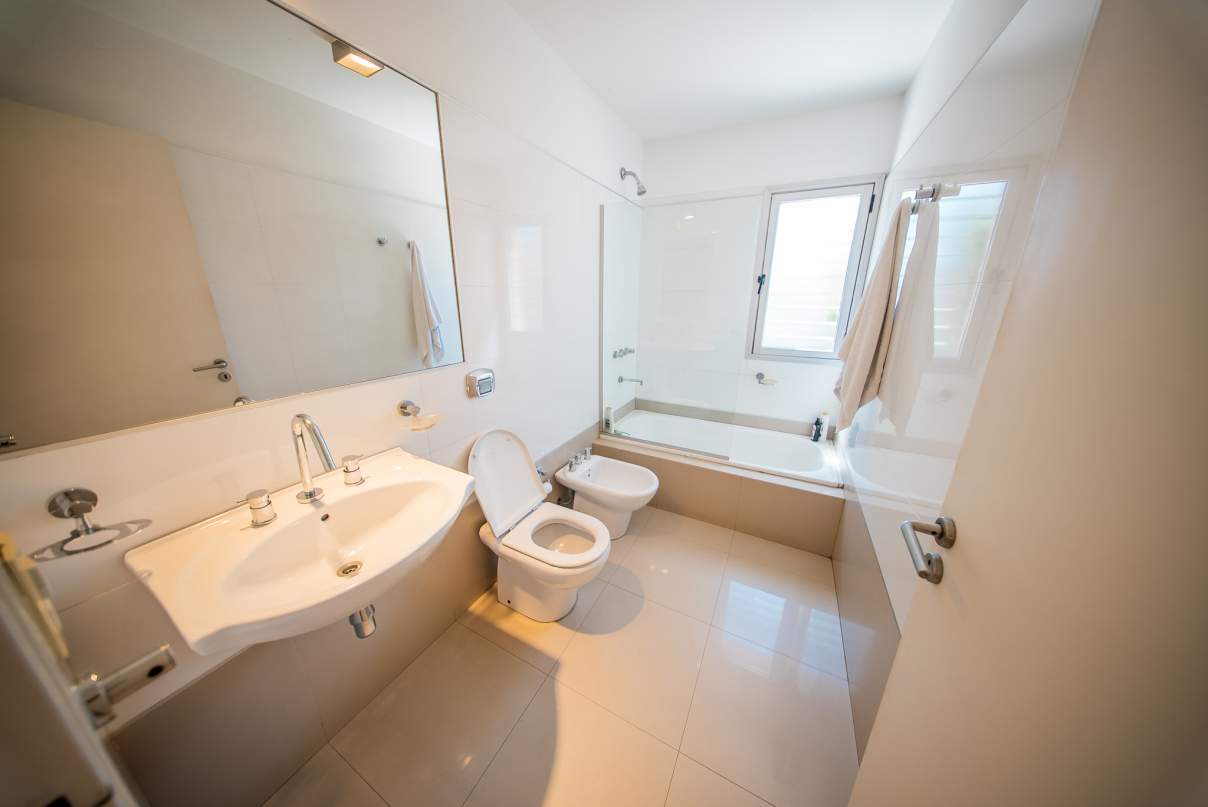 Casa en Venta APTO CREDITO  3 Dormitorios  3 Baños