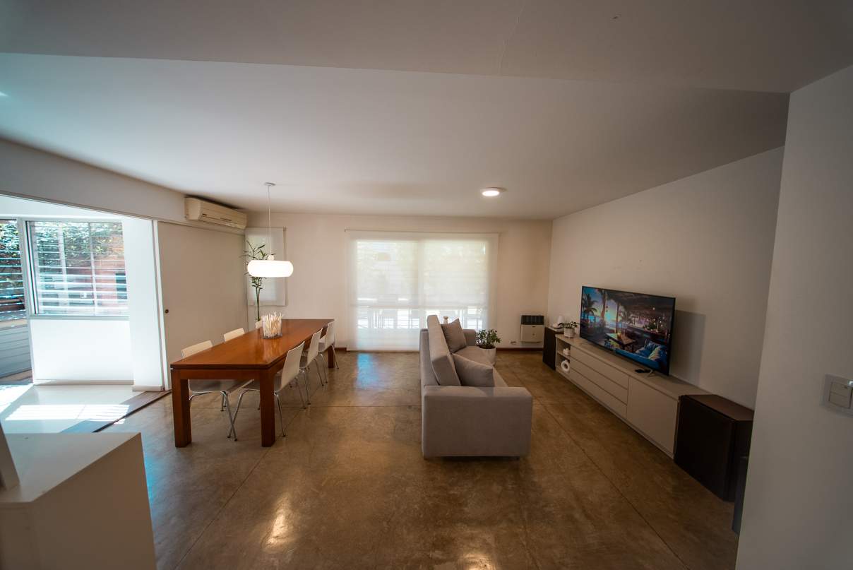 Casa en Venta APTO CREDITO  3 Dormitorios  3 Baños