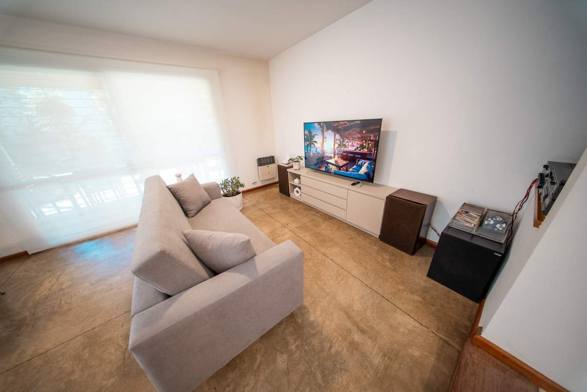 Casa en Venta APTO CREDITO  3 Dormitorios  3 Baños