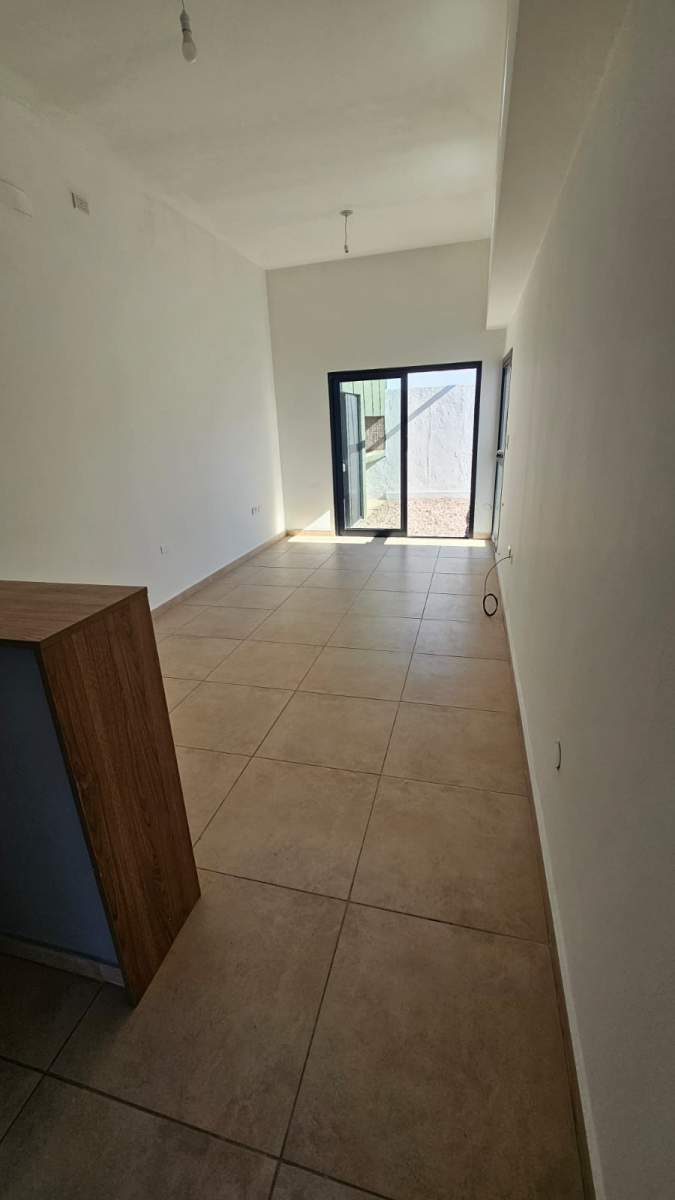 UBICACION PREMIUM - VIVI EN MANANTIALES - ALQUILER CASA DOS DORM