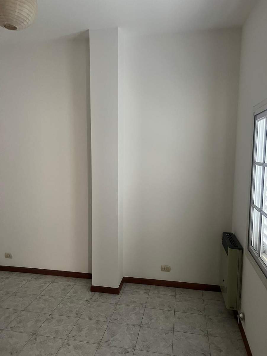 DUPLEX 2 DORM CON COCHERA B LOS NARANJOS