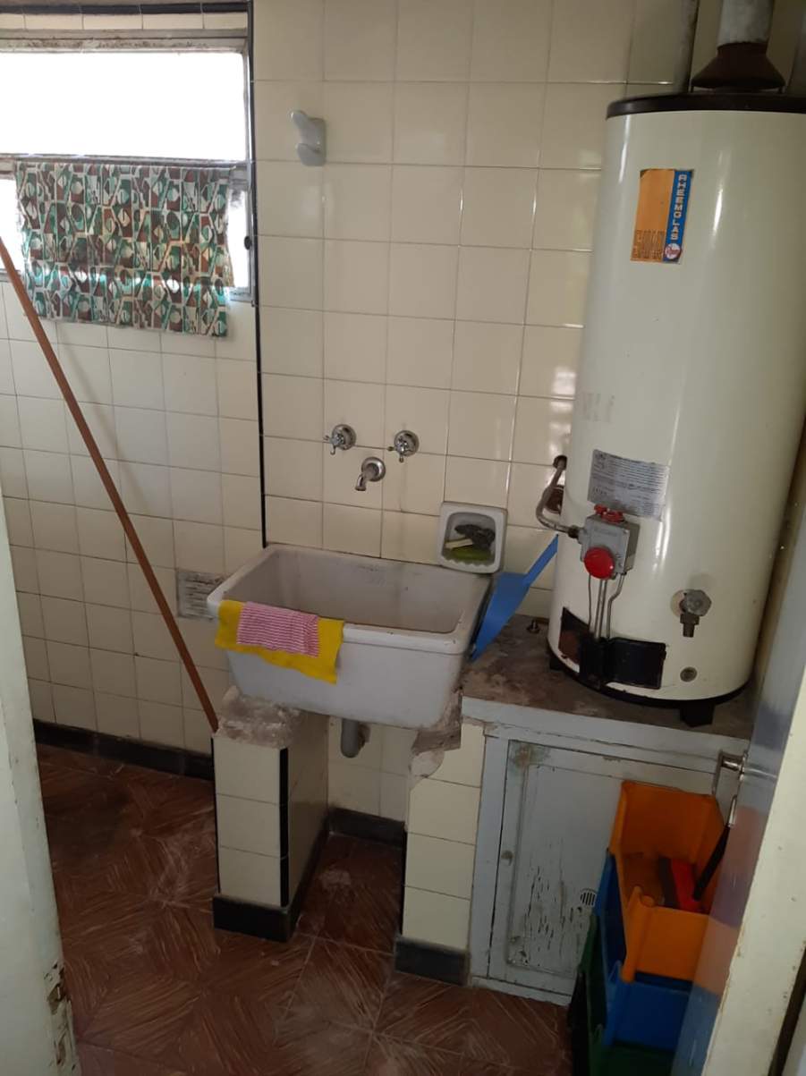 VENTA - OPORTUNIDAD - A REFACCIONAR