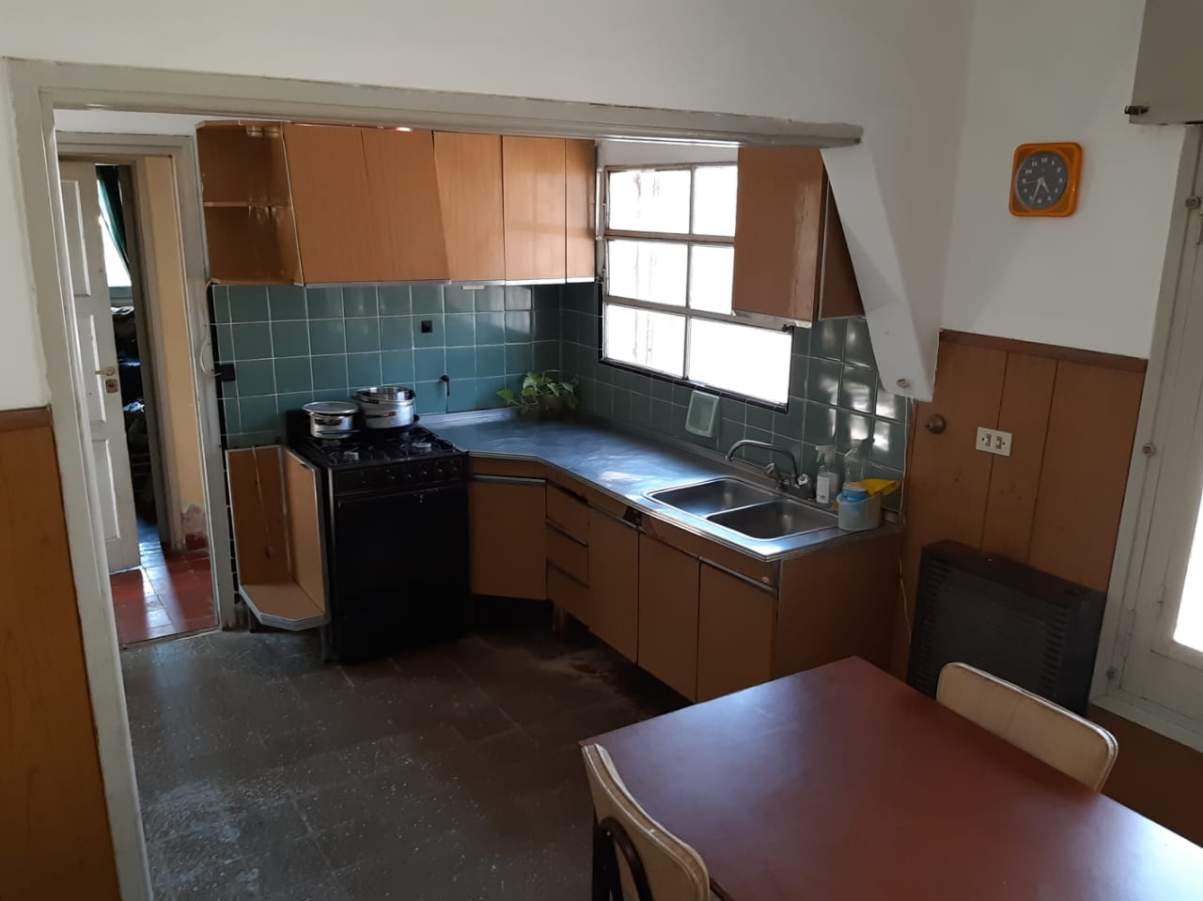 VENTA - OPORTUNIDAD - A REFACCIONAR