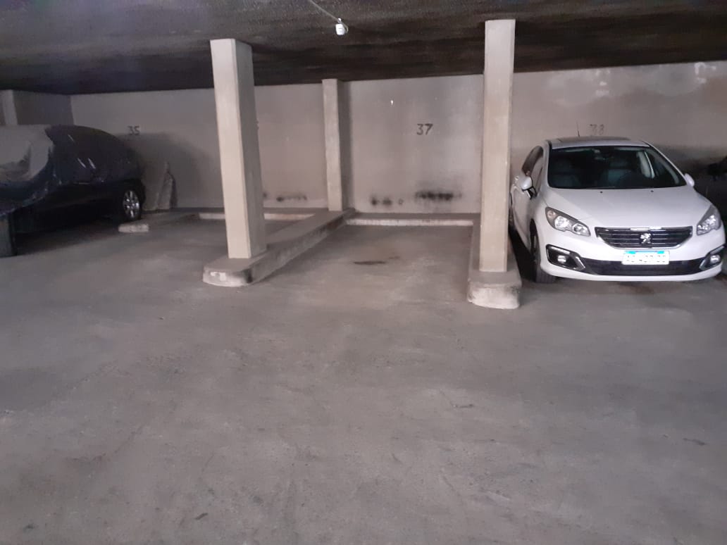 VENTA - COCHERA SOBRE AV. COLON CBA CAPITAL