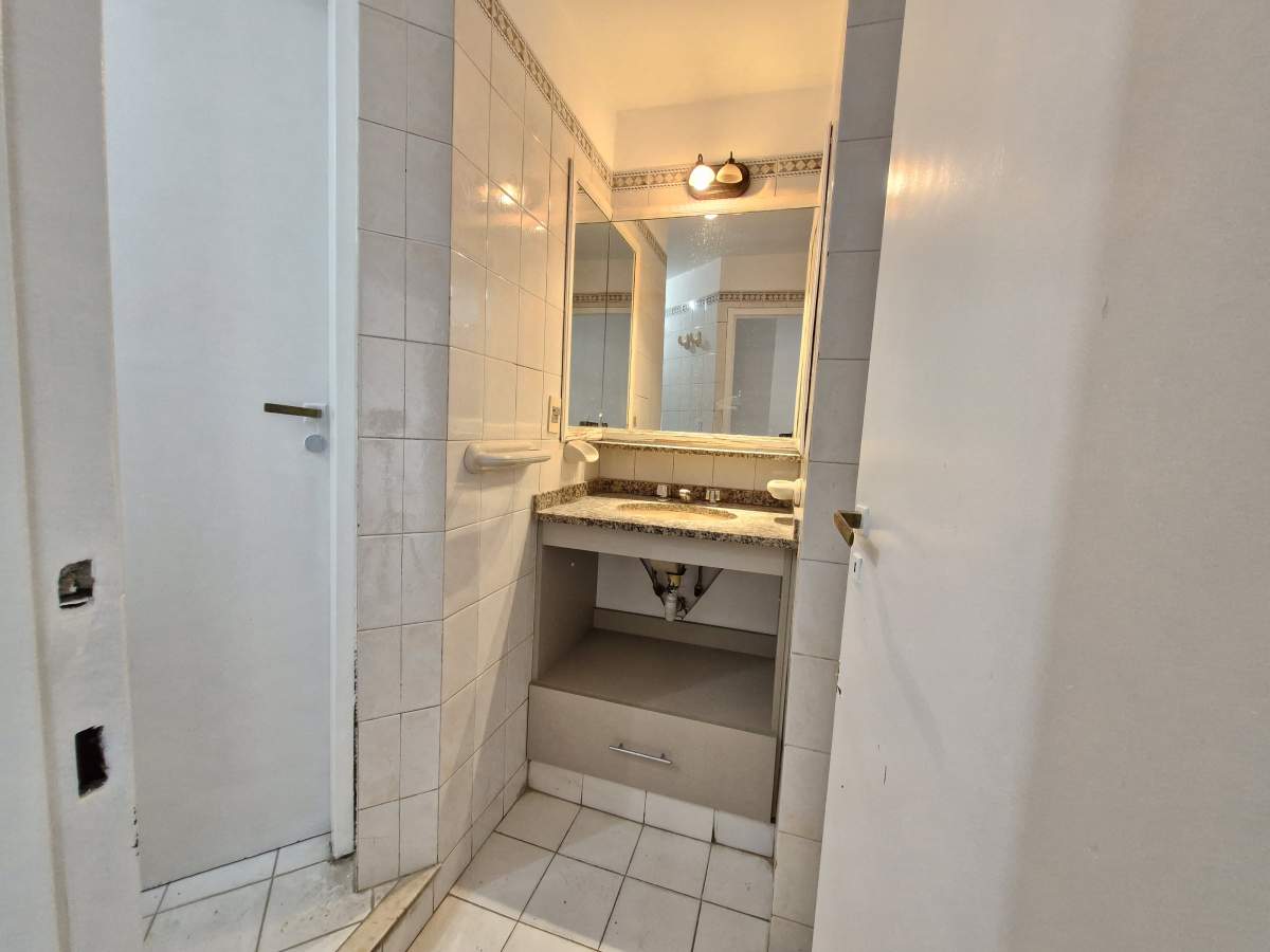 Venta Semipiso 2 Dormitorios Zona Centro con terraza