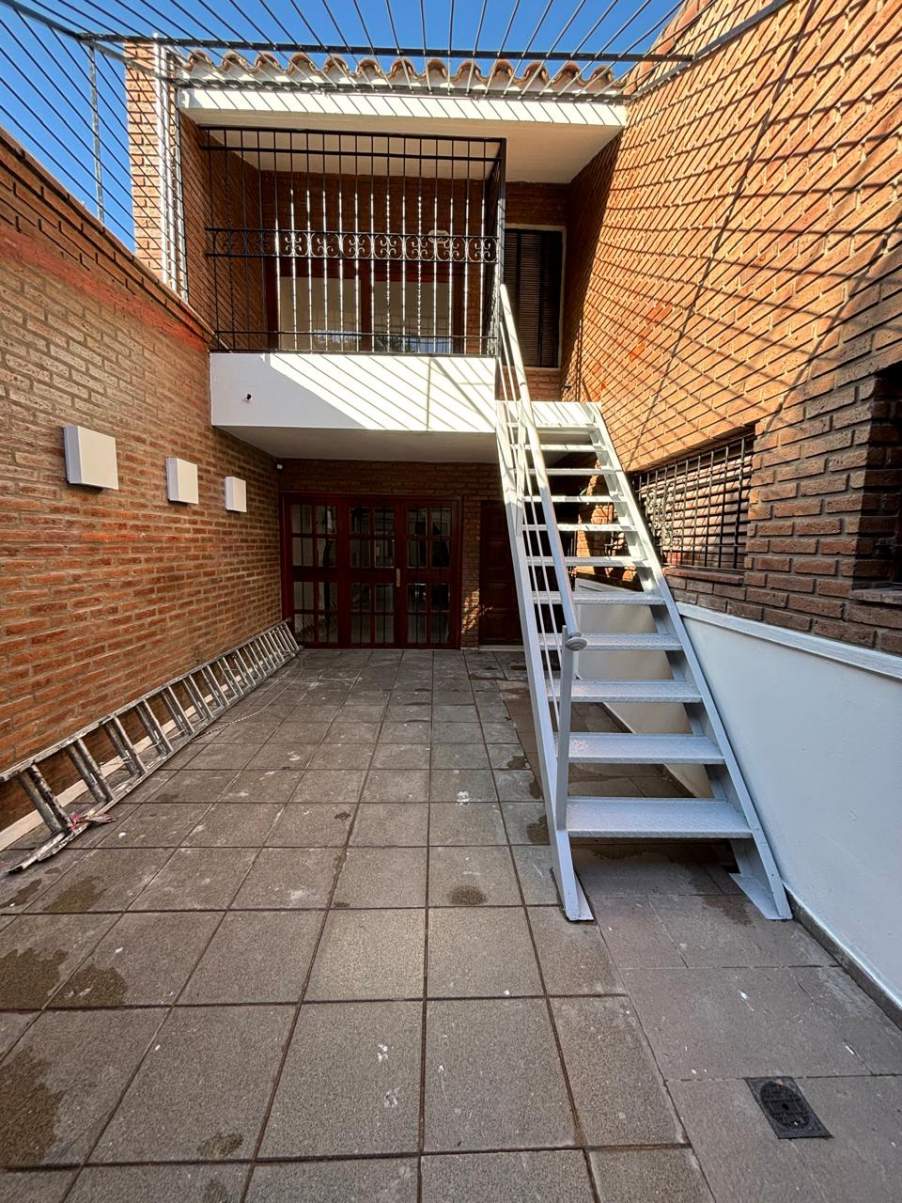 DEPARTAMENTO EN ALQUILER ALTA CORDOBA, FRAGUEIRO 2540, APTO VIVIENDA FAMILIAR