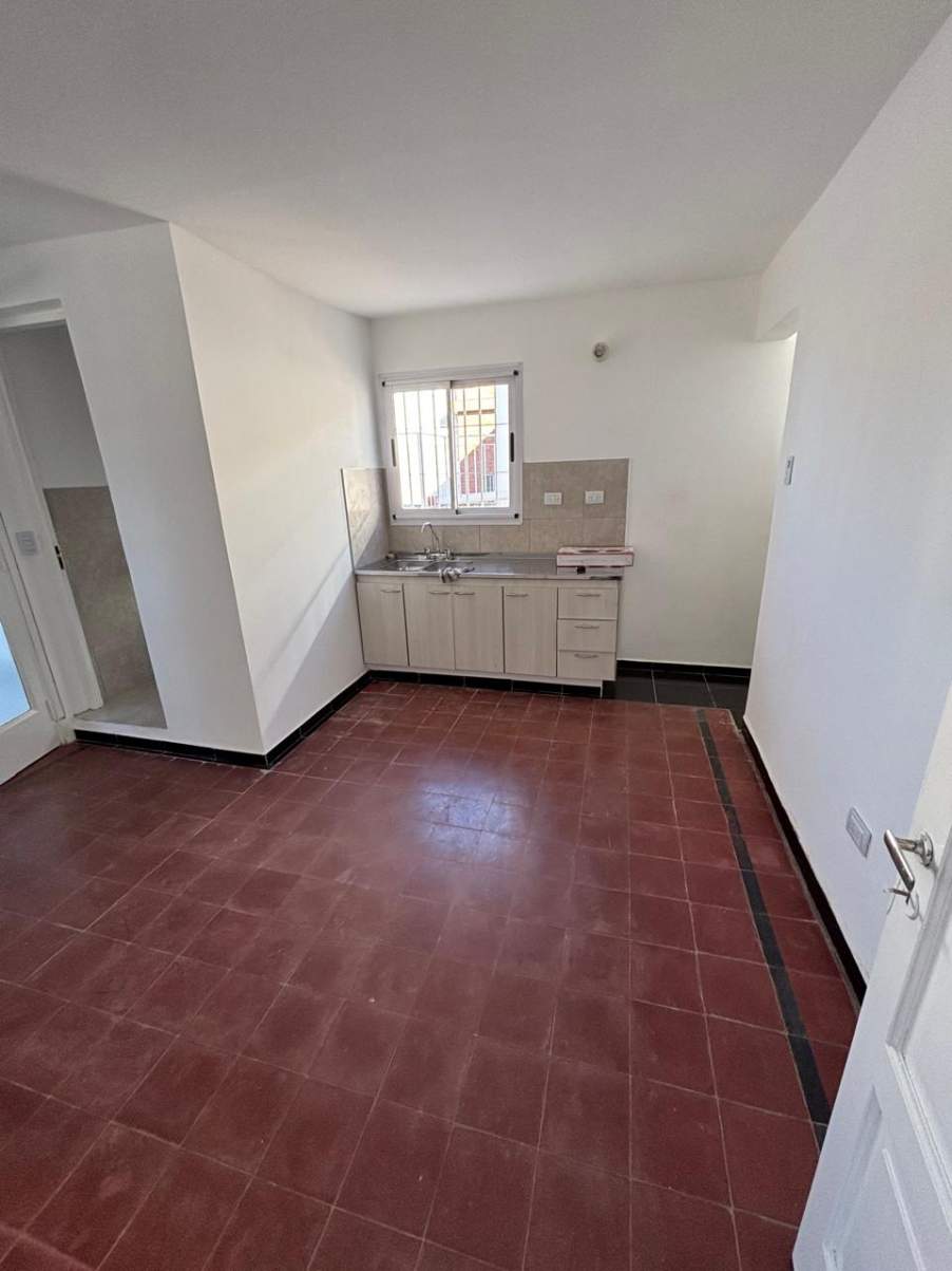 DEPARTAMENTO EN ALQUILER ALTA CORDOBA, FRAGUEIRO 2540, APTO VIVIENDA FAMILIAR