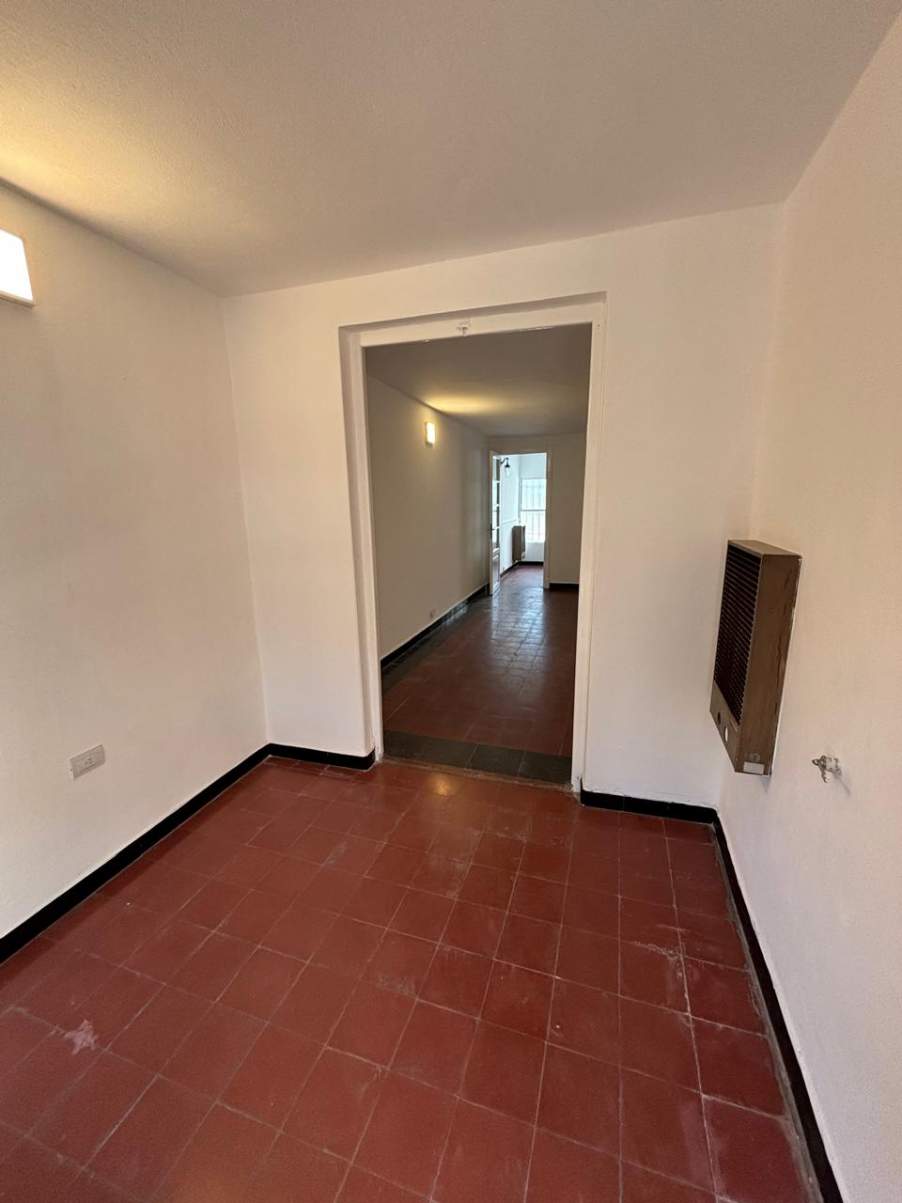 DEPARTAMENTO EN ALQUILER ALTA CORDOBA, FRAGUEIRO 2540, APTO VIVIENDA FAMILIAR