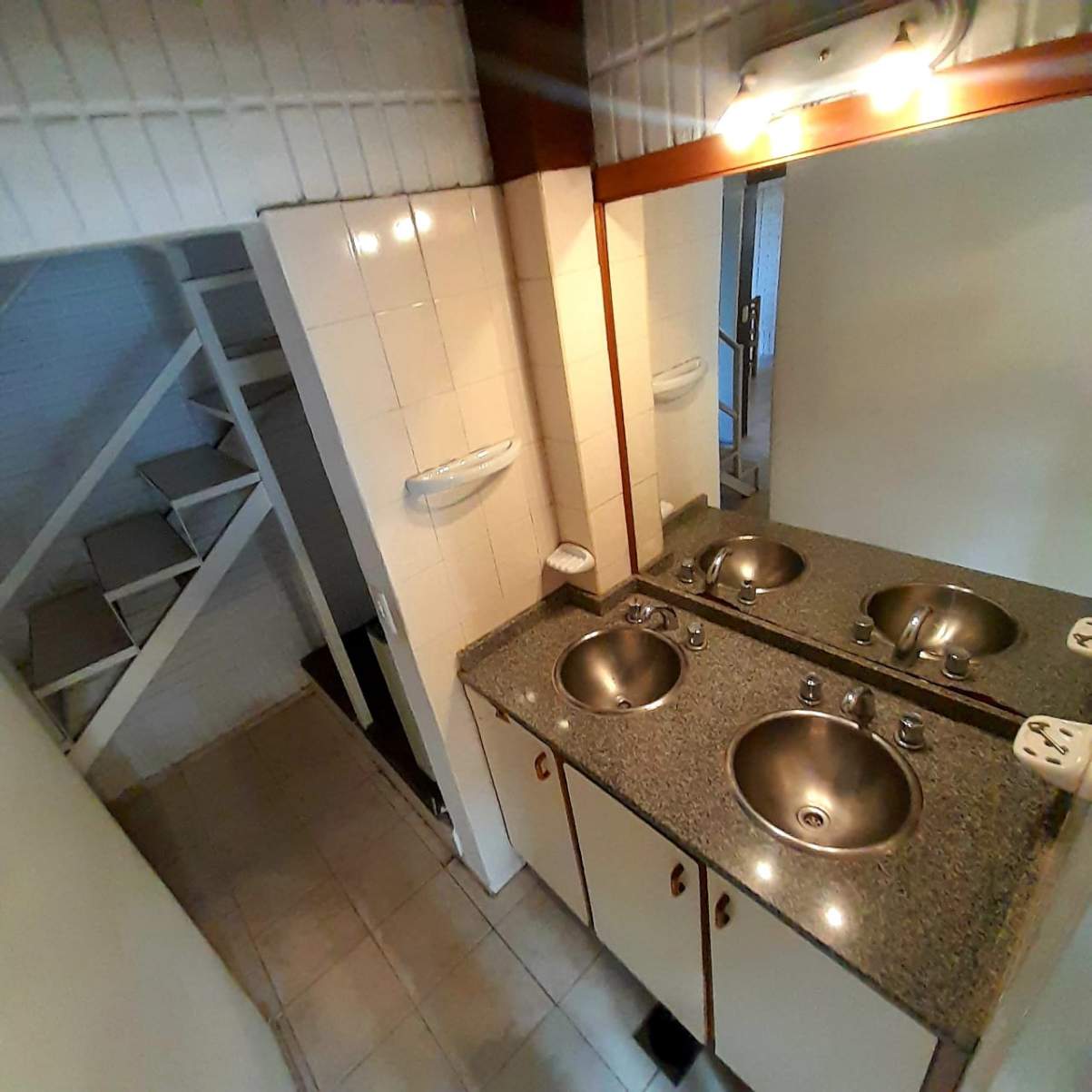 ALQUILER ANUAL DUPLEX VILLA DEL LAGO