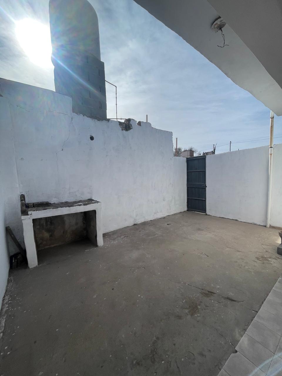 DPTO EN ALQUILER EN B 1 DE MAYO