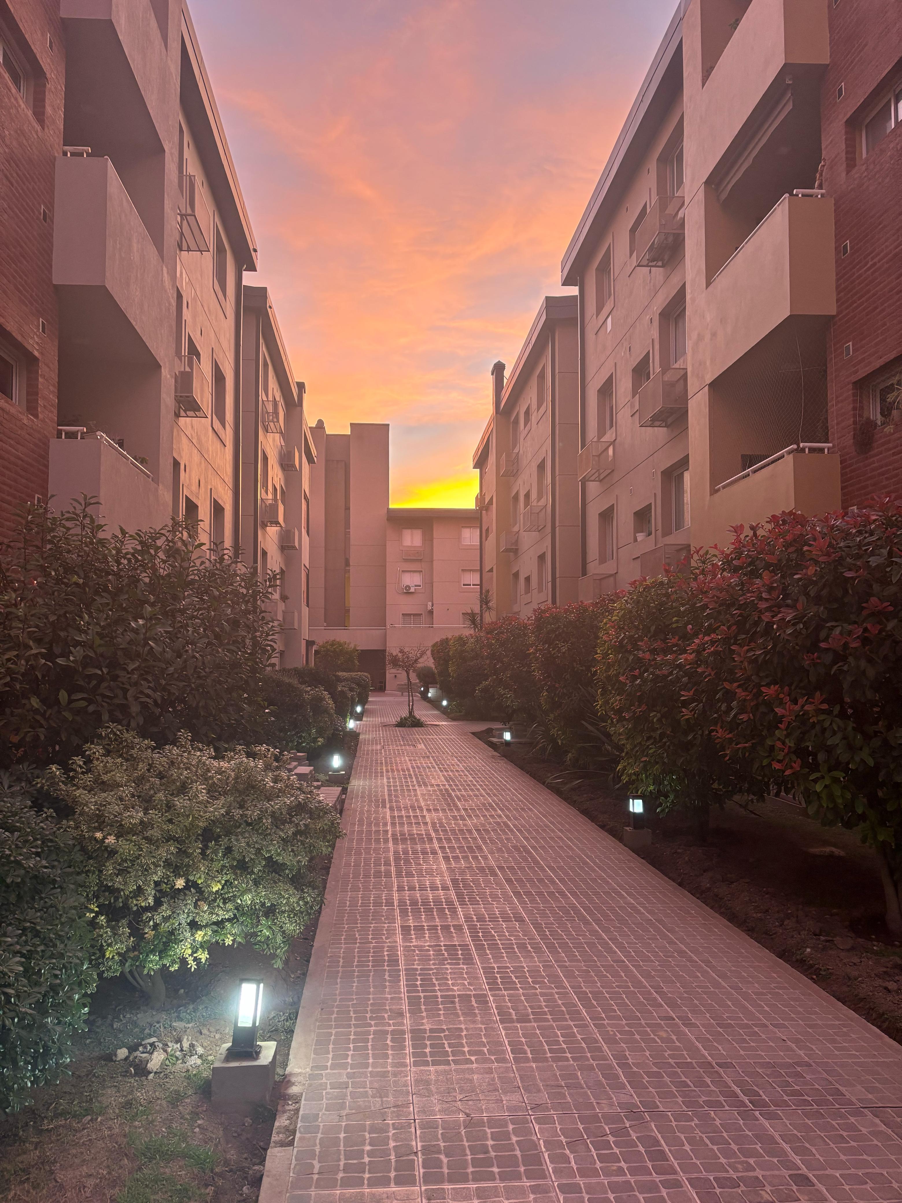 Alquiler Balcones de Vieytes PB Con patio