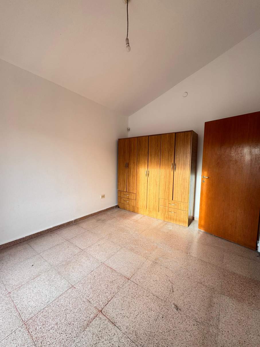 ALQUILER DUPLEX A METROS DE AV. SABATTINI - 2 DORM CON COCHERA Y  PATIO - VENI A VERLO!