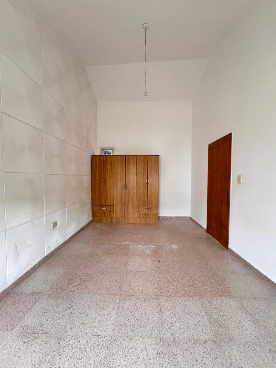 ALQUILER DUPLEX A METROS DE AV. SABATTINI - 2 DORM CON COCHERA Y  PATIO - VENI A VERLO!