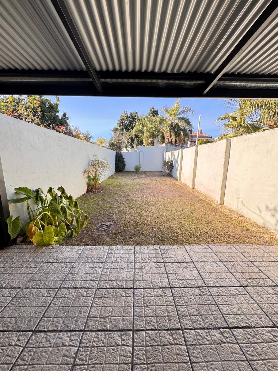 ALQUILER DUPLEX DE 2 DORMITORIOS  ESCRITORIO CON GARAGE Y PATIO ZONA - ORFEO SUPERDOMO - VENI A CONOCERLO!!!