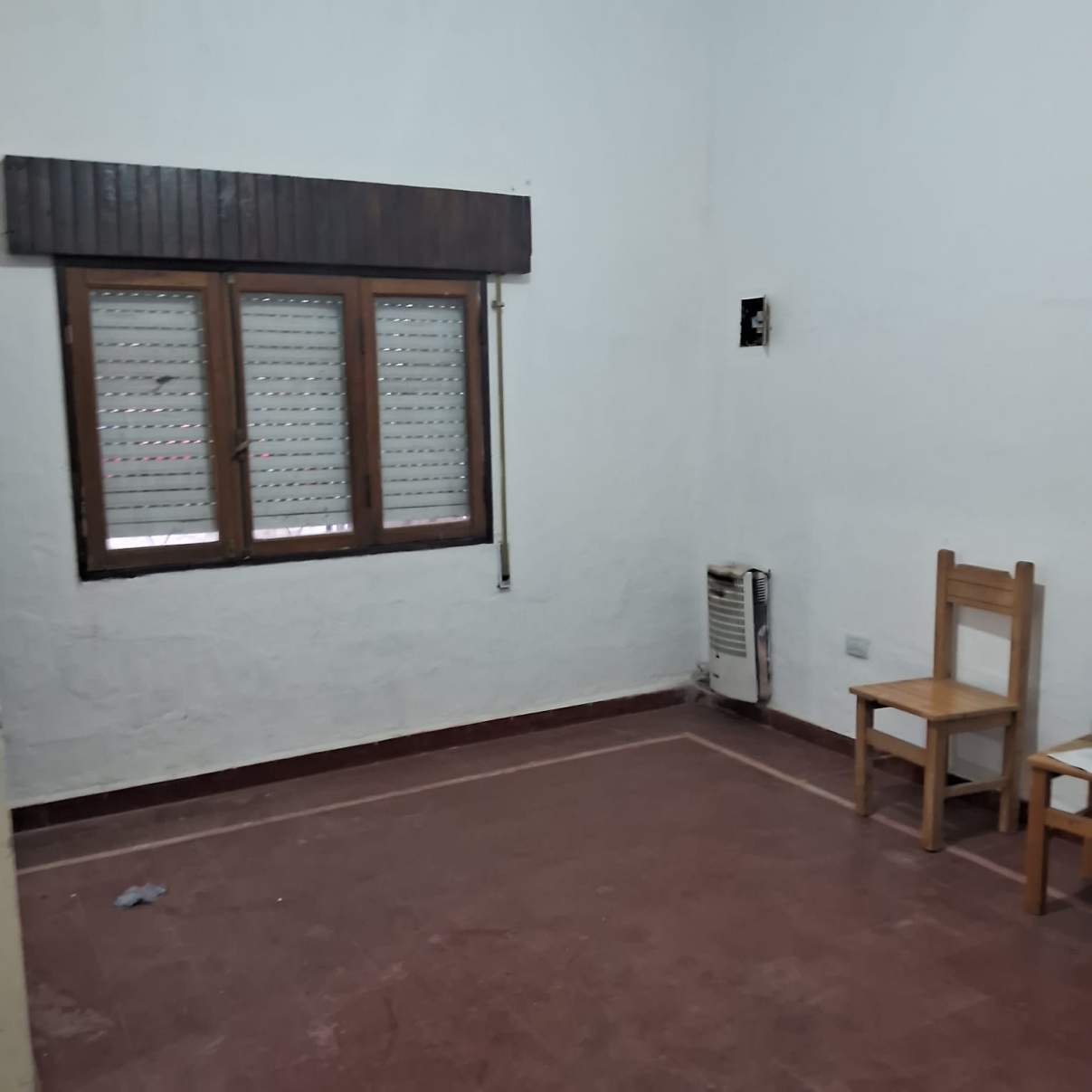 Casa de 2 dorm  Dpto en planta alta en Venta B Alberdi