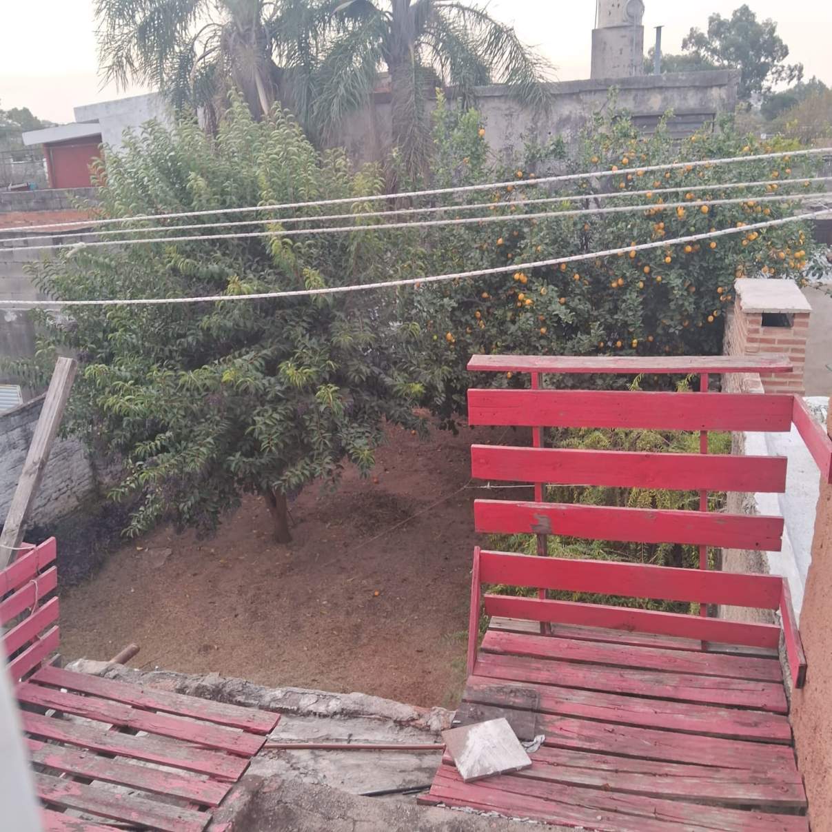 Casa de 2 dorm  Dpto en planta alta en Venta B Alberdi