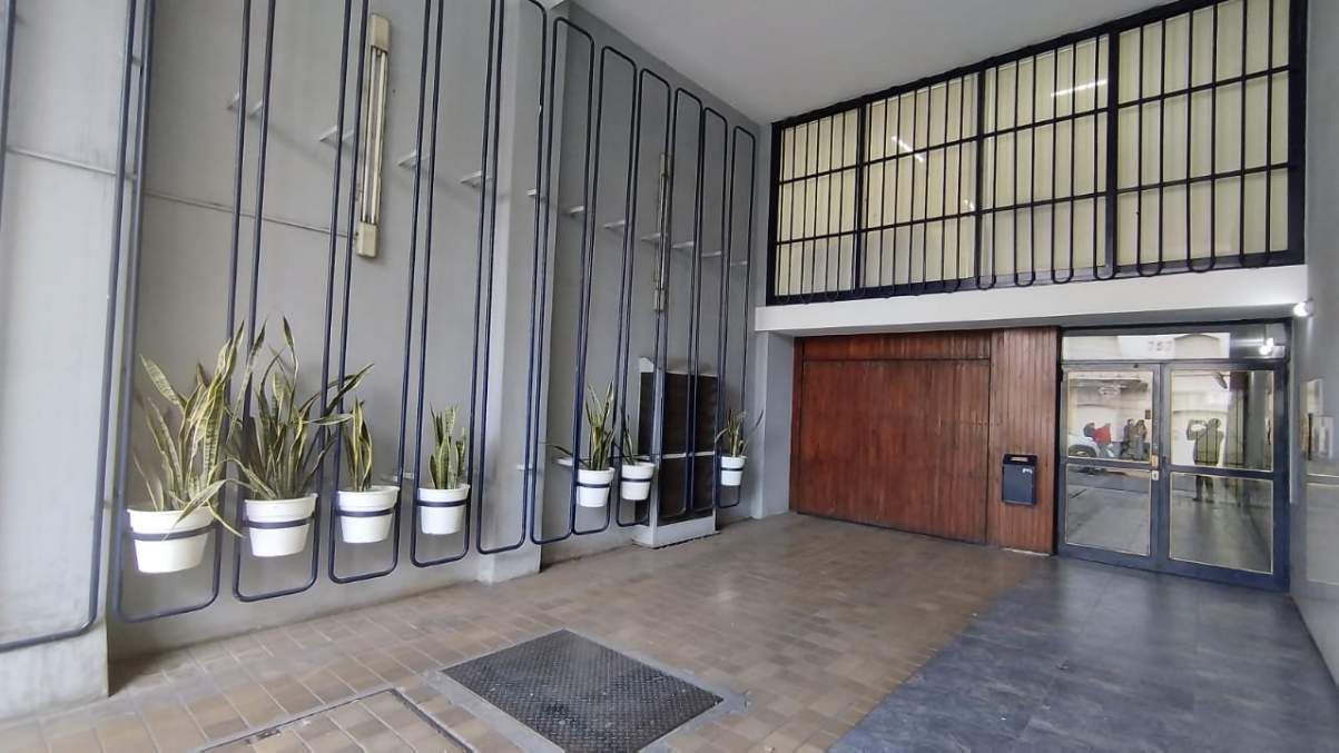 Se Vende Cómodo Dpto. 1 Dor. con Cocina Separada B Centro