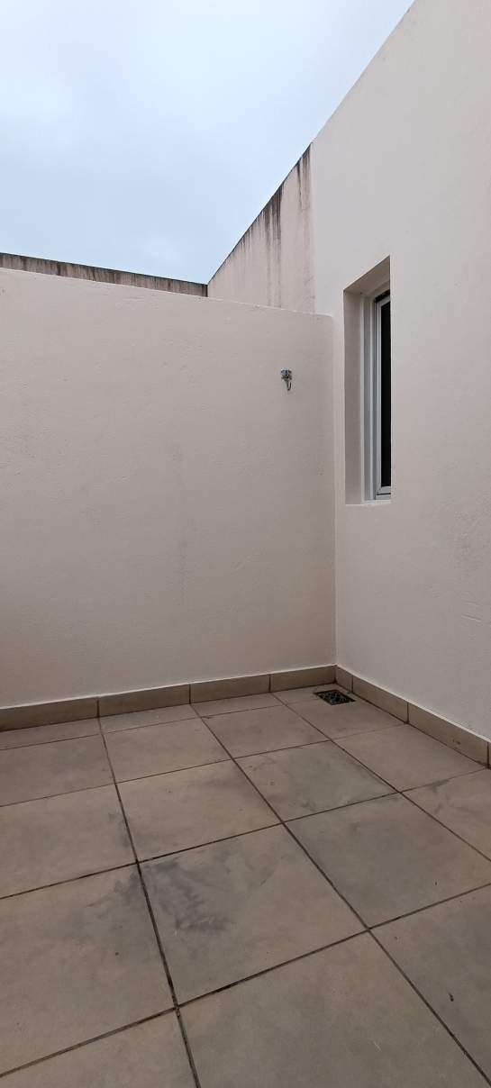 Mudate ahora a Alberdi! Duplex de 1 dormitorio con balcón!