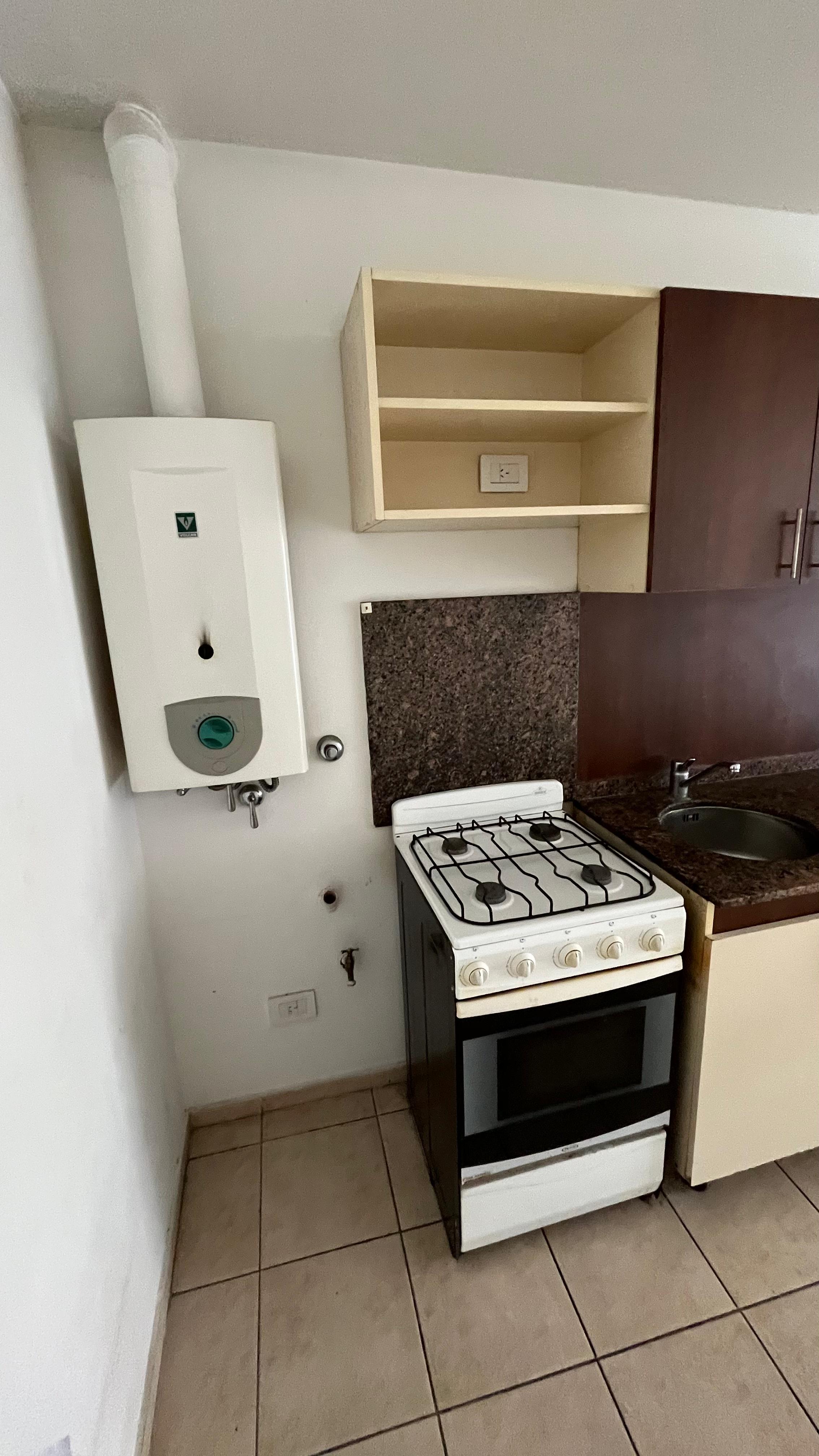 ALQUILO DEPARTAMENTO DE 1 DORMITORIO EN NUEVA CORDOBA BV. ILLIA 63 BALCÓN FRENTE UBICACIÓN PRIVILEGI