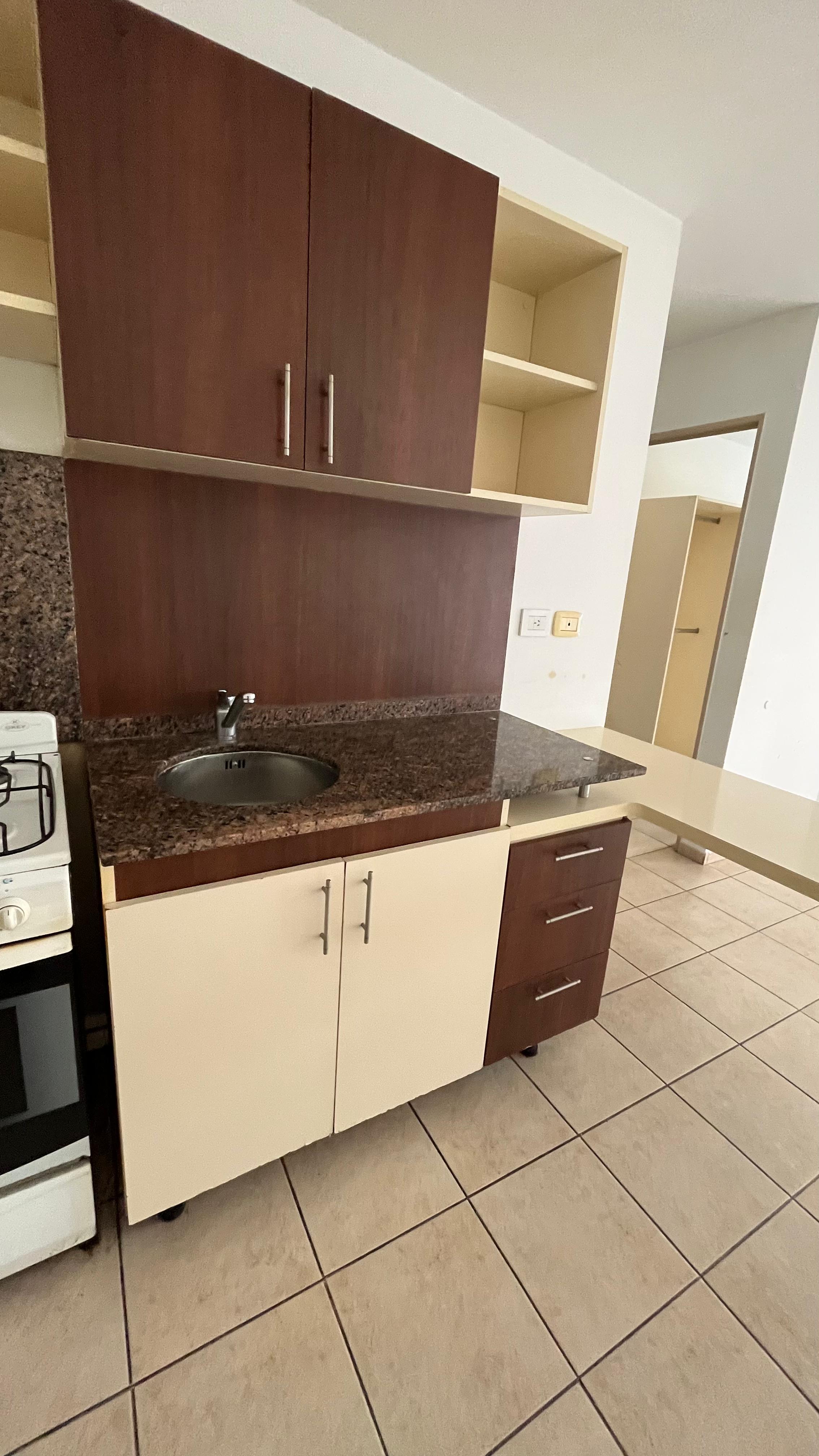 ALQUILO DEPARTAMENTO DE 1 DORMITORIO EN NUEVA CORDOBA BV. ILLIA 63 BALCÓN FRENTE UBICACIÓN PRIVILEGI