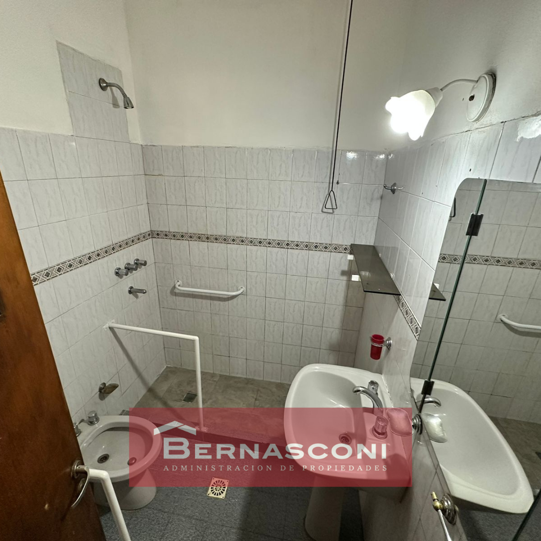 Casa en alquiler en Barrio San Cayetano