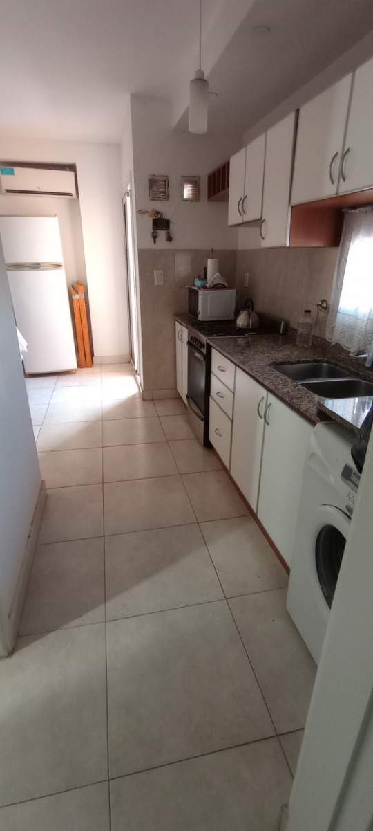 VENDO DEPT DE UN DOR EN MACROCENTRO OESTE