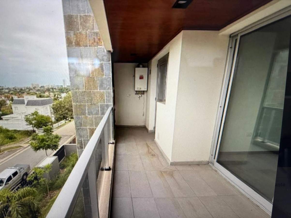 DEPARTAMENTO, Mediland Urca