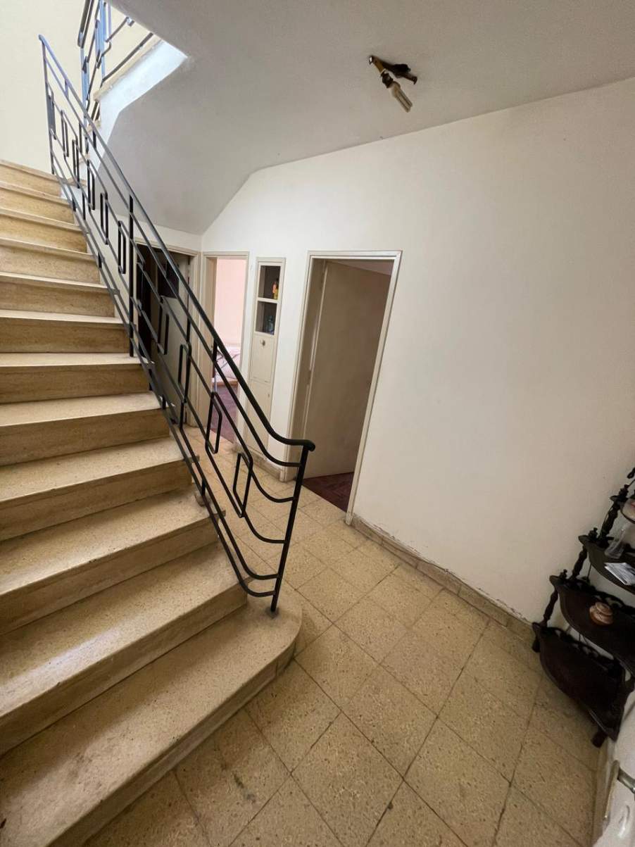 Casa de 4 dormitorios en barrio Crisol Sud