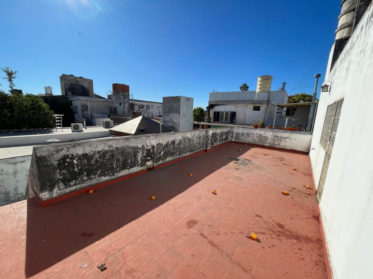 Casa de 4 dormitorios en barrio Crisol Sud