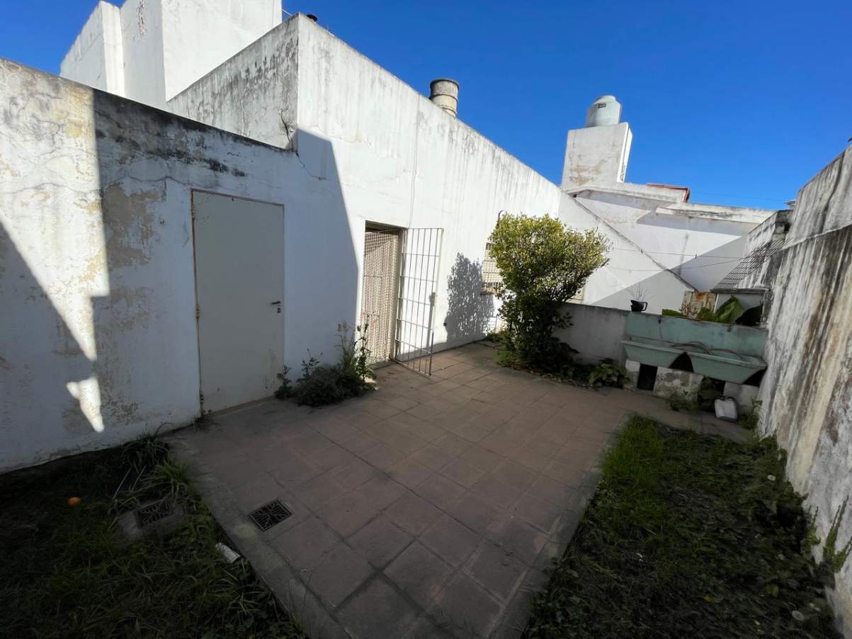 Casa de 4 dormitorios en barrio Crisol Sud