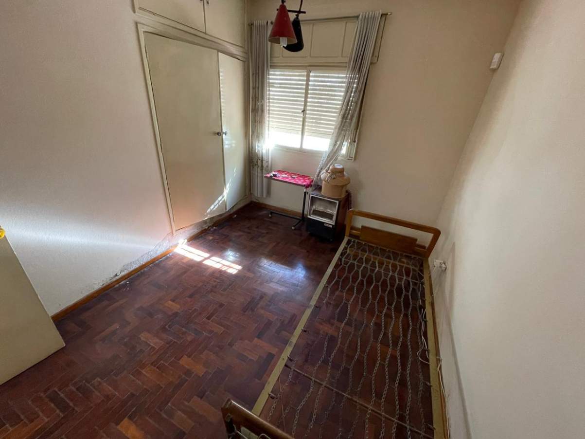 Casa de 4 dormitorios en barrio Crisol Sud