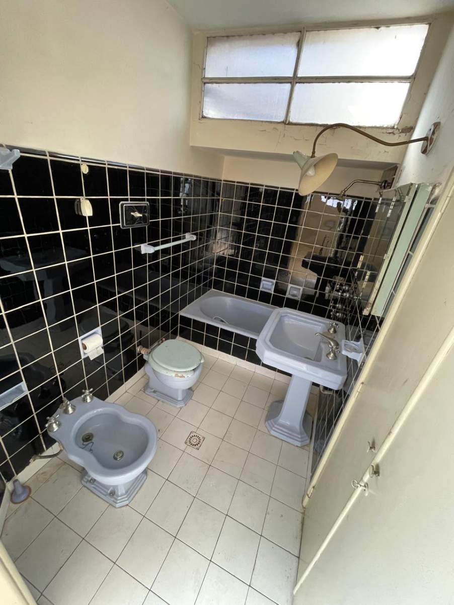 Casa de 4 dormitorios en barrio Crisol Sud