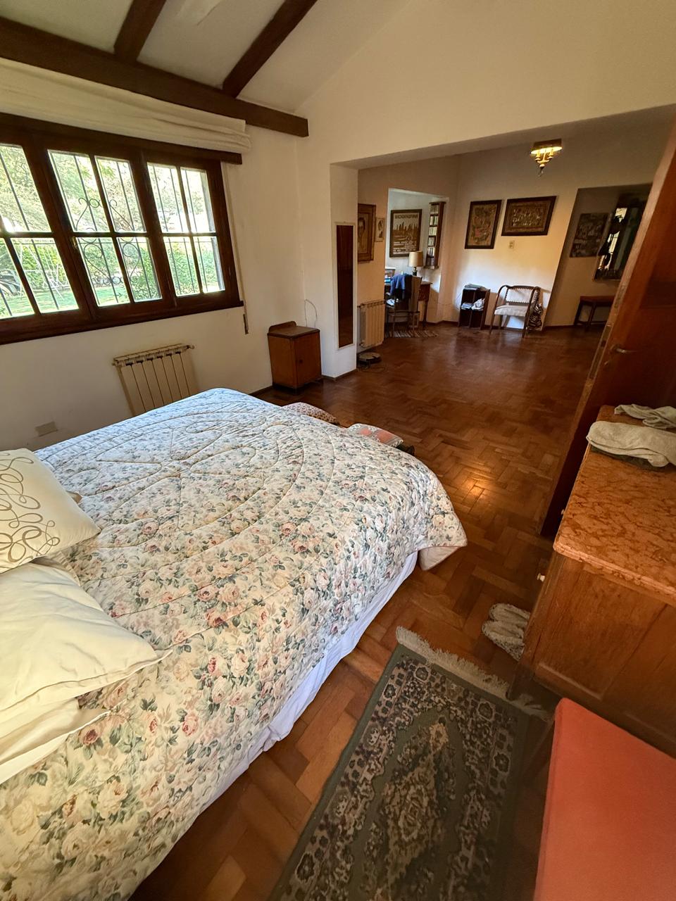 Villa Belgrano casa zona central 1750m2 terreno 370m2 cubiertos