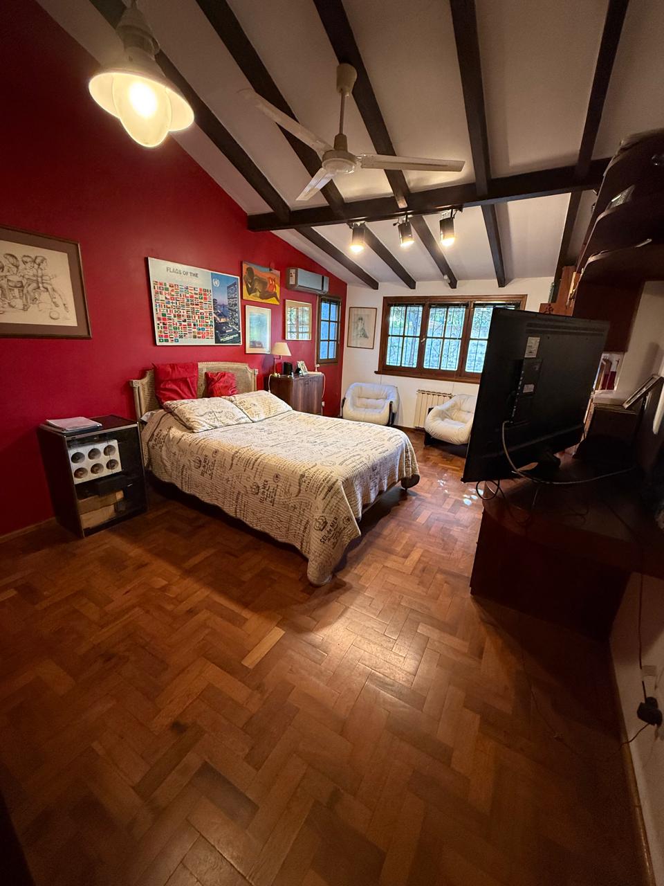 Villa Belgrano casa zona central 1750m2 terreno 370m2 cubiertos