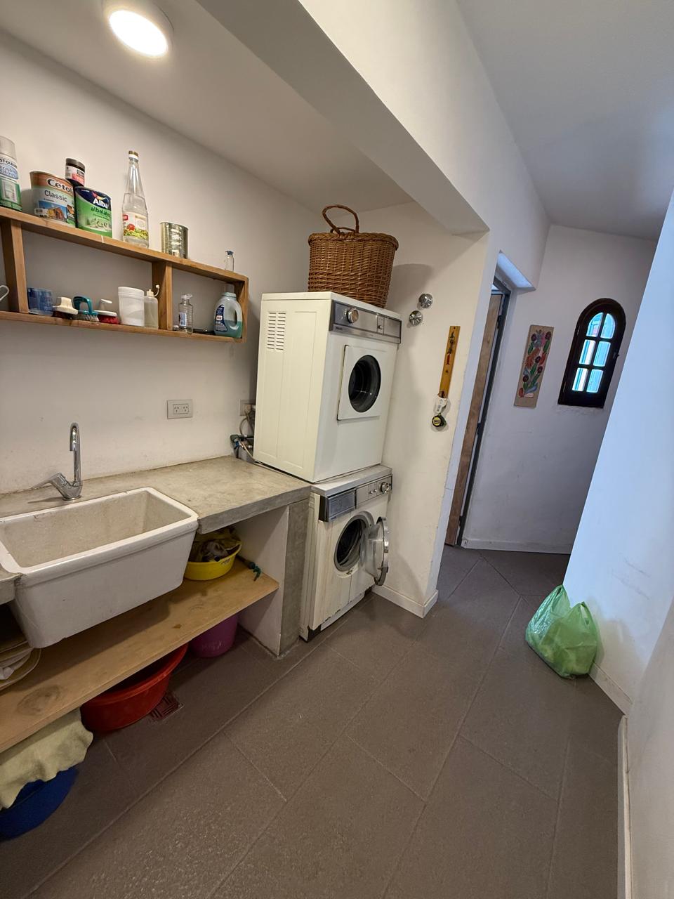 Villa Belgrano casa zona central 1750m2 terreno 370m2 cubiertos